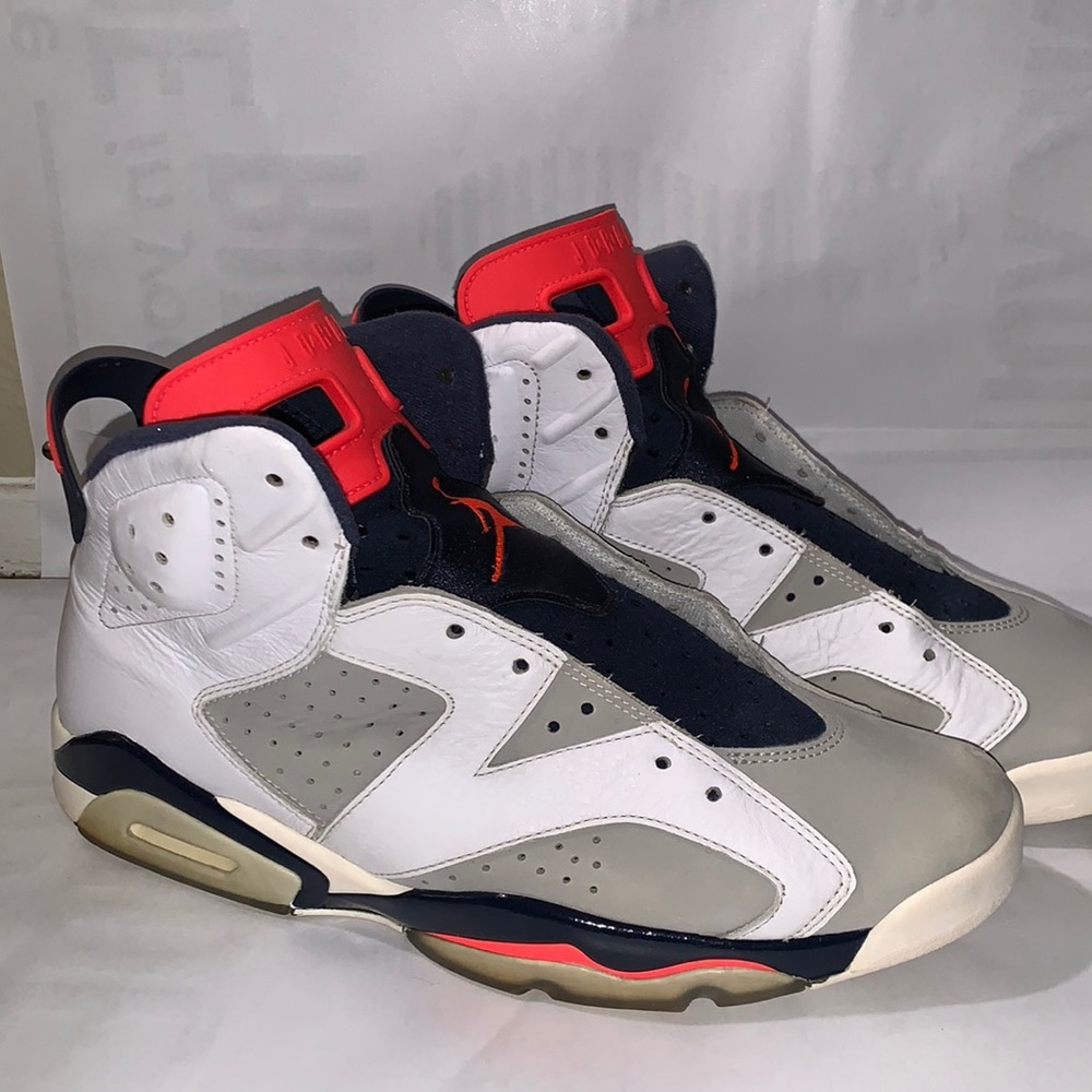 Air Jordan 6